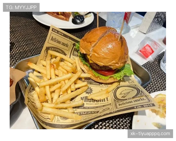 菲尔普斯退役后一天吃六顿饭，冰箱里塞满牛排和披萨